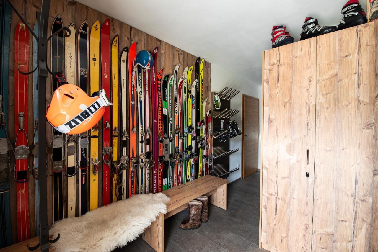 Kronplatz Ski Lodge ヴァルダーオラ エクステリア 写真