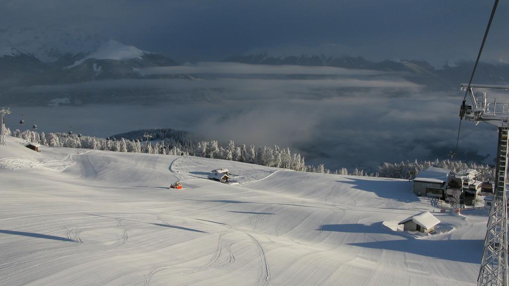 Kronplatz Ski Lodge ヴァルダーオラ エクステリア 写真